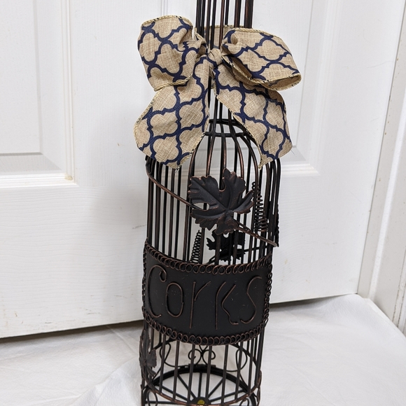 Metal Wine Bottle Cork Holder - Picture 5 of 6